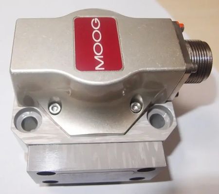 Original MOOG Germany Electro-Hydraulic Directional Valve with 315 Bar Maximum Pressure 0.1 kW Power and 0.2-cp Reverse Rotation