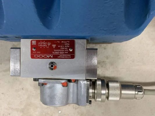 Moog Servo Valve with G1/2 Inlet Port Size and Threaded or Flanged Inlet for 5 Days Delivery