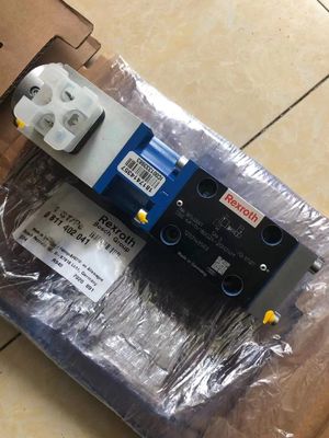 REXROTH Proportional Directional Valve with ISO 4401 Mounting 24V Voltage and 280 Bar Nominal Pressure