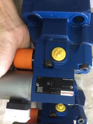 Rexroth Hydraulic Valve Proportional Directional Valve with 6-Way Diameter and Clockwise or Counter-Clockwise Rotation for Hydraulic Oil Fuel