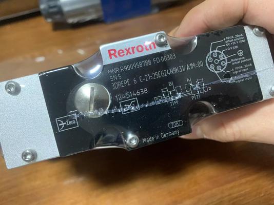 Rexroth Hydraulic Valve Proportional Directional Valve with 3 Speed Settings Piston Pump and New Condition