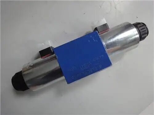 4WRE10EA25-2X/G24K4/V
4WRE10W1-75-2X/G24K4/V
4WRE10W1-50-2X/G24K4/V German proportional hydraulic directional valve, Rexroth solenoid valve, imported and manufactured with original packaging
