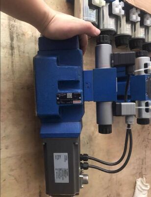 4WRZ32W6-520-70/6EG24N9EK4/D3M
4WRZ32W6-520-70/6EG24N9EK4/M
4WRZ32W6A360-70/6EG24N9K4/M Electric hydraulic solenoid valve, Rexroth German made proportional hydraulic directional valve
