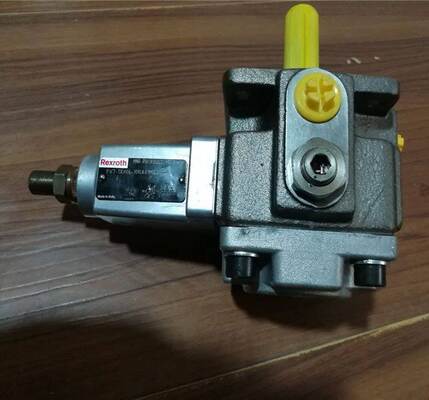 PV7-1X/10-14RE01MC5-16	
PV7-1X/63-94RE07MN0-08
PV7-1X/10-14RE01KC0-16 Pilot-operated hydraulic oil pump PV7 series, Rexroth original vane pump in stock