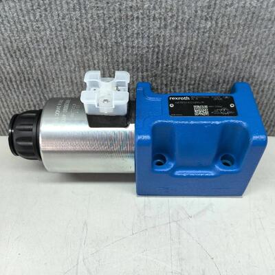 R901278744 4WE10J5X/EG24N9K4/M Hydraulic solenoid valve, directional valve, Rexroth