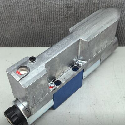 R900907650  4WRA10W60-2X/G24N9K4/V Proportional valve German Rexroth