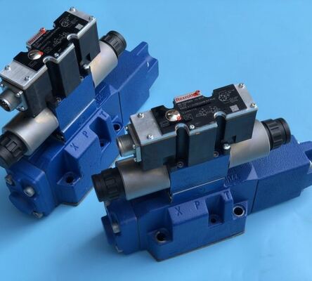 R900765378 4WRZE16E1-150-7X/6EG24N9K31/A1M Proportional directional valve Rexroth