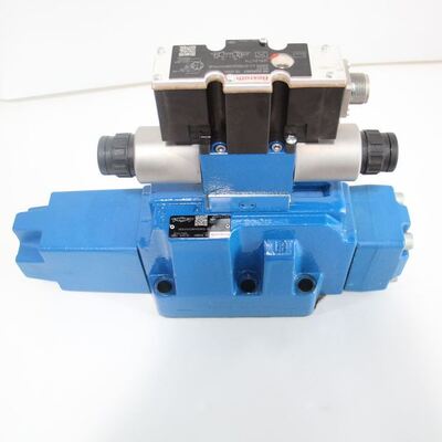 R900743953 4WRKE25W8-350L-3X/6EG24ETK31/F1D3M  Rexroth proportional directional valve