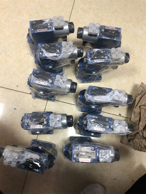R900974700  DBW10A2-5X/350-6EG24N9K4  Electromagnetic overflow valve from Rexroth Germany
