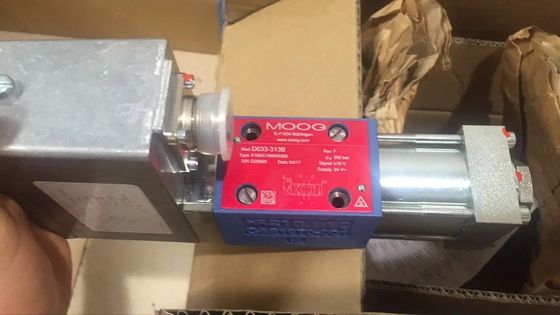 Moog Servo Valve Electro-Hydraulic Servo Valve with Up to 350 bar Pressure 25cm Nominal Diameter and 36 Operating Temperature