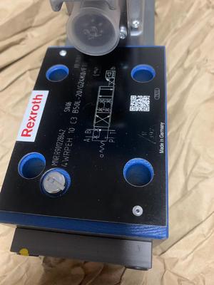 Rexroth Proportional Directional Valve 4WRA Series with 280 bar Nominal Pressure ISO 4401 Mounting Interface and 24V Voltage