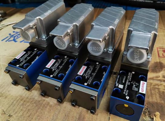 German Manufactured Rexroth Hydraulic Valve with Cast Iron Material and Threaded Installation for Proportional Directional Control