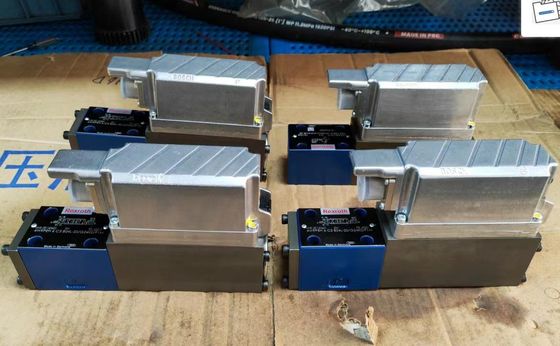 German Made Rexroth Hydraulic Valve with 6-way Diameter 24V Voltage and 280 Bar Nominal Pressure