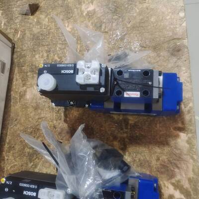 4WRAE6E1-07-22/G24K31/A1V
4WRAE6E1-30-22/G24K31/A1V
4WRA10W1-60-22/G24K4/V Electromagnetic valve German made Rexroth hydraulic directional valve