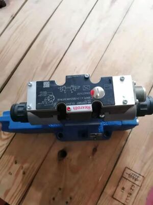 4WRZ32E520-70/6EG24N9TK4/M
4WRZ32E360-70/6EG24N9K4/M
4WRZ32E520-70/6EG24N9ETK4/D3M Hydraulic proportional solenoid valve, manufactured by Rexroth in Germany, electro-hydraulic directional valve