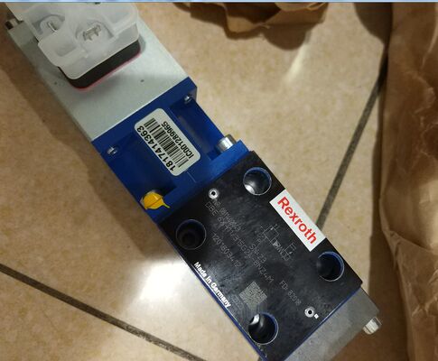 DBETBX-1X/28G24-37Z4M
DBETBX-1X/315G24-16Z4M
DBETBX-1X/315G24-25Z4M
DBETBX-1X/315G24-37Z4M DBETBX series proportional relief valve direct acting hydraulic valve manufactured by Rexroth in Germany