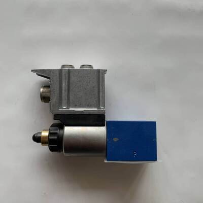 DBETBX-1X/80G24-37Z4M2 Proportional relief valve made in Germany by Rexroth