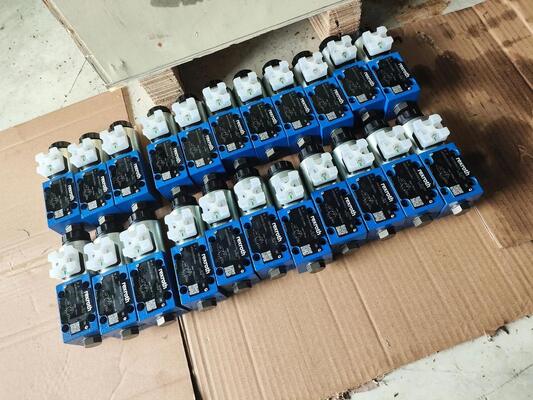 R988129089 4WE6J1X/HG24N9K4 Rexroth solenoid valve hydraulic directional valve