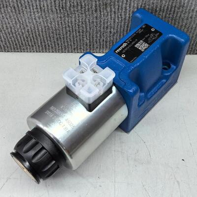 R901390857 4WE10E5X/HG24N9K4/M Electromagnetic directional valve Rexroth