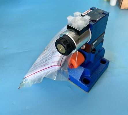 R900906285 DBW10B2-5X/315-6EG24N9K4 German original electromagnetic overflow valve directional valve Rexroth
