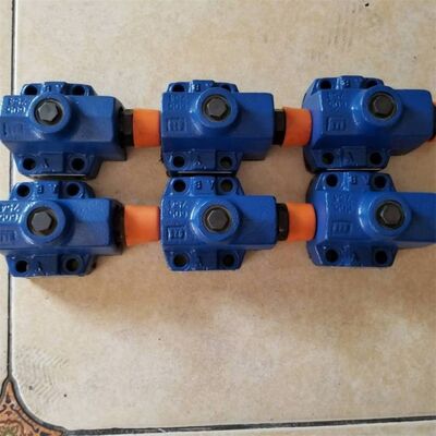 R900450964 DR6DP2-5X/75YM Direct acting pressure reducing valve from Rexroth, Germany