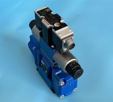 R900727999 4WRZE16W6-150-7X/6EG24N9ETK31/F1D3M German Rexroth hydraulic proportional directional valve