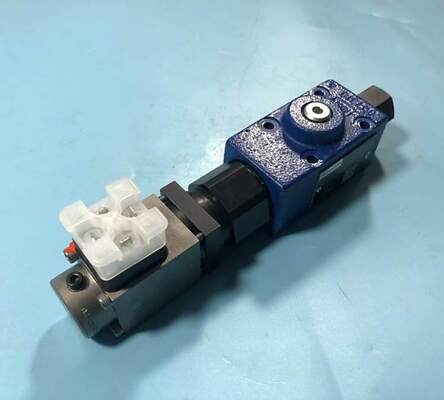 0811402055 DRE6X-1X/175MG24-8NZ4M Proportional pressure reducing valve from Rexroth, Germany