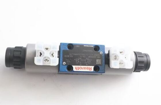 R900930264 3DREPE6C-2X=25EG24N9K31/A1V=00 German hydraulic proportional pressure reducing valve Rexroth
